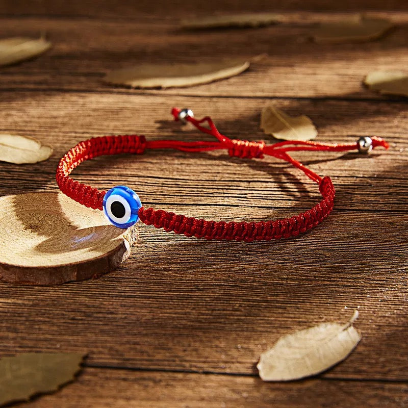 🧿Ojitos & RED STRING 🧿☪️ALL PRODUCTS COME CLEAN AND PREPARED WITH SPECIAL OILS AND PERFUMES☪️